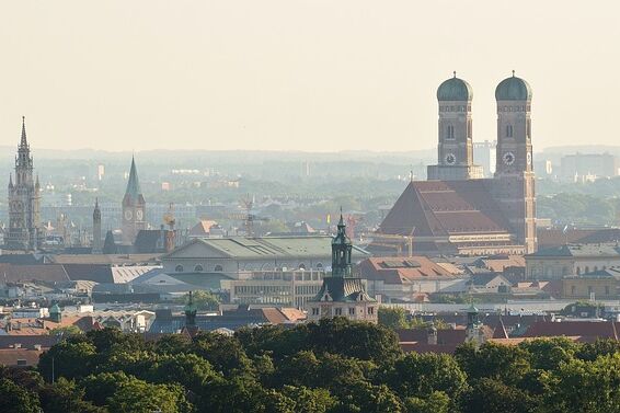 Die Münchner Innenstadt mit der Münchner Frauenkirche