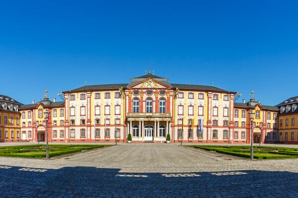 Das Schloss Bruchsal in Panoramaansicht